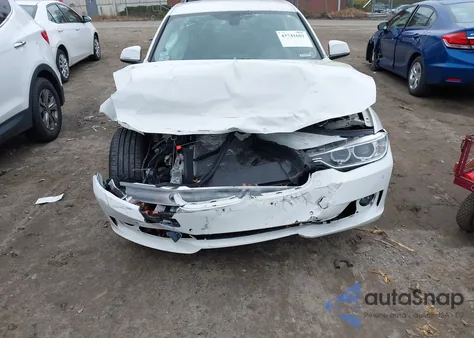 2015 BMW 328I xDrive z USA, uszkodzony, nr VIN WBA3B5C54FF963191